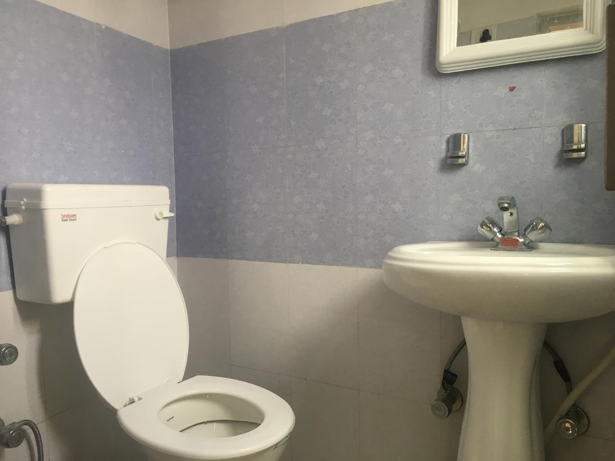 ג'אמו Oyo 12976 Hotel New Fiza מראה חיצוני תמונה