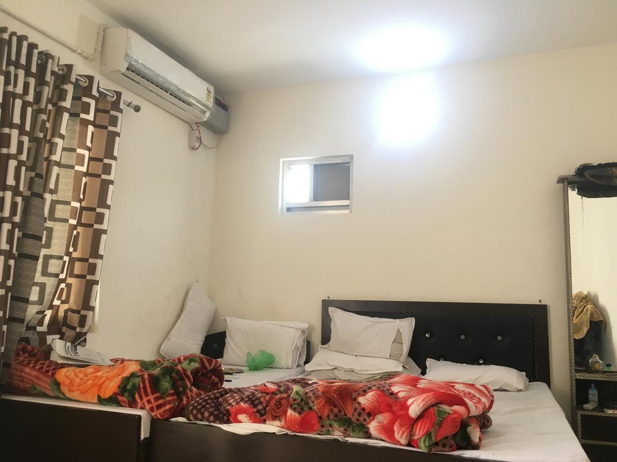 ג'אמו Oyo 12976 Hotel New Fiza מראה חיצוני תמונה