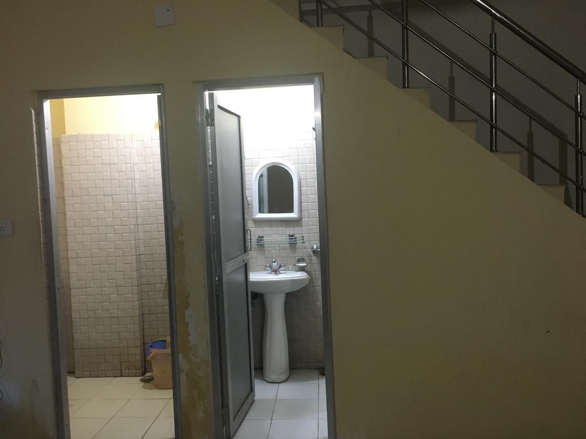 ג'אמו Oyo 12976 Hotel New Fiza מראה חיצוני תמונה