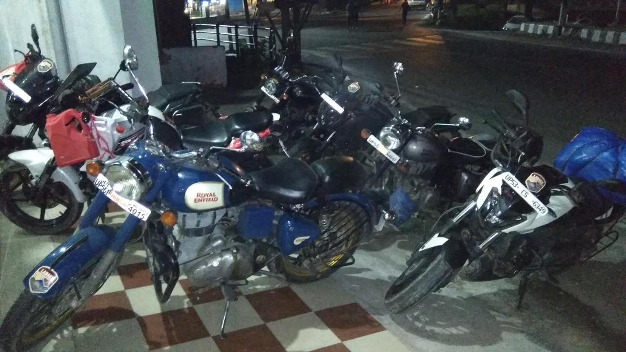 ג'אמו Oyo 12976 Hotel New Fiza מראה חיצוני תמונה